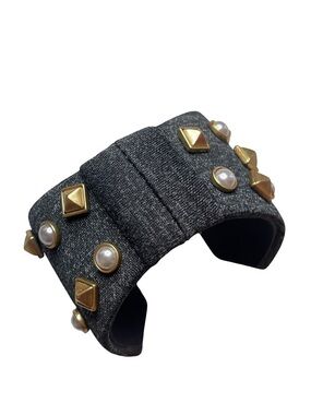 Stella & Dot "Crush It" Bow Cuff Bracelet - Grey w/ Pearls & Gold Studs